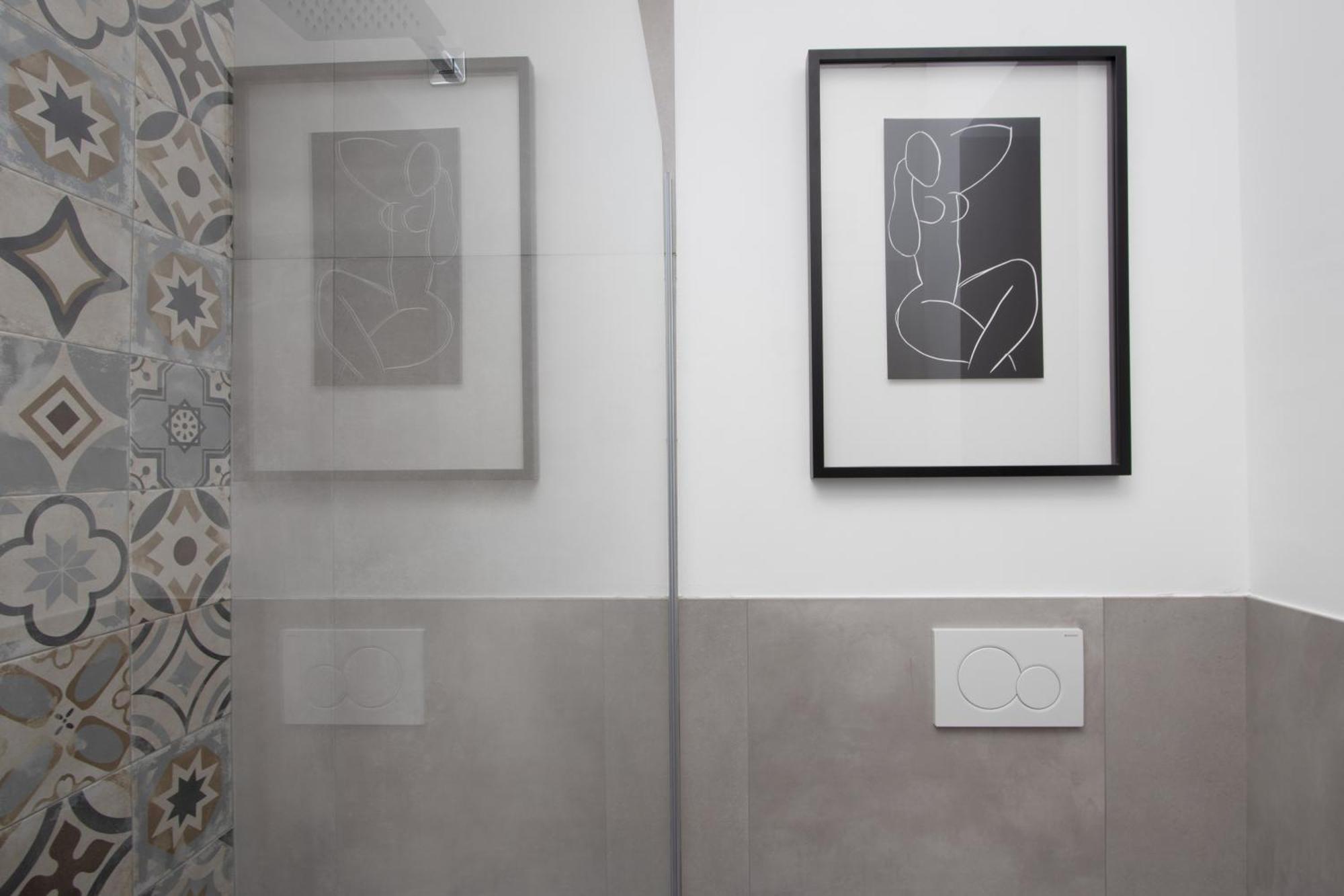 Penthouse With Patio & 2 Baths, 10 Min To Duomo Apartment มิลาน ภายนอก รูปภาพ